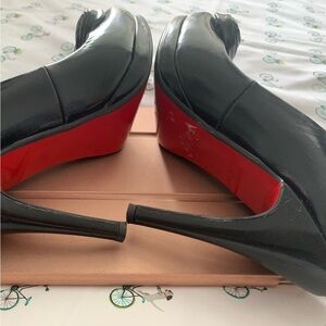 Red Sole Genuine Leather Platform Pumps 38